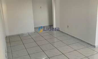 Imagem: Apto terreo com área externa- 2 quartos