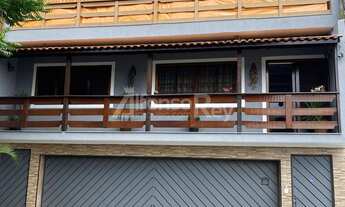 Imagem: Sobrado com 03 dormitórios