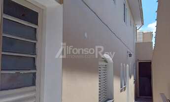 Imagem 2: Imóvel com duas casas no terreno