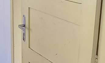 Imagem 7: Magnífica Casa com três quartos, sala, banheiro, área em primeiro andar em ótimo estado