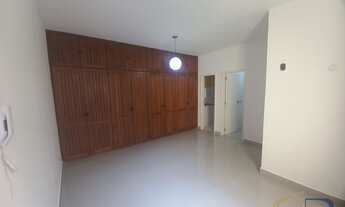 Imagem: Apartamento conjugado em excelente estado