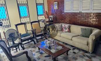 Imagem: Casa com 187m² com 03 quartos sendo 01