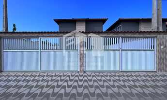 Imagem: Linda casa sobreposta em Itanhaém