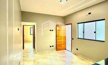 Imagem 2: Imóvel com excelente acabamento e piscina em Itanhaém