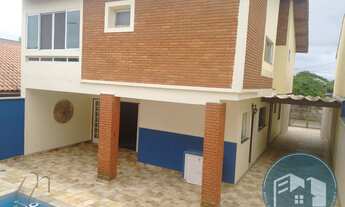 Imagem: Super Sobrado Pertinho da Praia