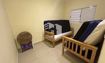 Imagem 6: Próxima ao mar e com piscina enorme