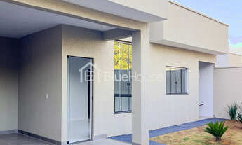 Imagem: Casa com 3 Quartos Sendo 1 Suíte ENTRADA