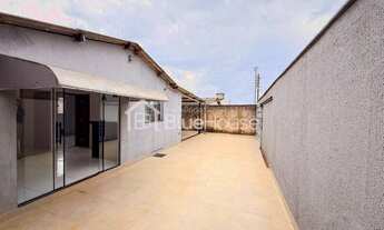 Imagem: Casa de 2 Quartos em Parque Atheneu - Goiânia