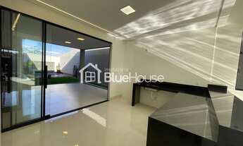 Imagem 3: CASA DE ALTO PADRÃO com 3 Quartos Sendo 3 Suíte a venda, no Setor FAIÇALVILLE