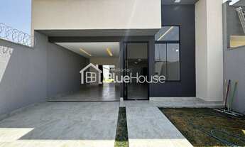 Imagem: Casa com 3 Quartos sendo 1 Suíte no Bairro