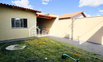 Imagem: Casa com 2 Quartos Sendo 1 Suíte a venda