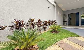 Imagem 6: Casa de 3 Quartos sendo 1 suíte em acabamento Premium no Setor Três Marias