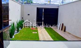 Imagem 2: Casa com 3 Quartos Sendo 1 Suíte a venda, na Região do Setor NOVO PLANALTO - GOIÂNIA