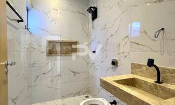 Imagem 7: O imóvel tem um excelente padrão de acabamento, localizado no jardim das Américas em Formo