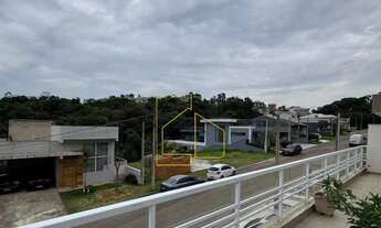 Imagem 5: Sobrado 3 Dormitórios, 1 Suíte +Closet , 4 Vagas coberta, Varanda e Área gourmet!Condomíni