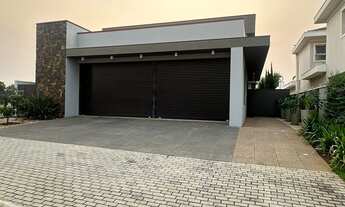 Imagem: Casa Térrea Alto Padrão - Villa Bella