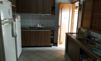 Imagem 7: Casa Térrea - Rua B-4 Setor Bueno, Parte Baixa Bueno