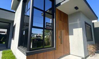 Imagem 3: Casa Alto Padrão com Excelente Acabamento - Lot. Novo Bela Vista em Palhoça/SC