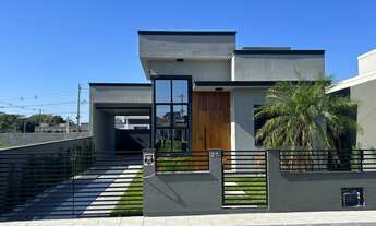 Imagem 4: Casa Alto Padrão com Excelente Acabamento - Lot. Novo Bela Vista em Palhoça/SC