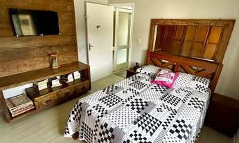 Imagem 6: Casa Semimobiliada com Piscina e Amplo Terreno - Palhoça/SC