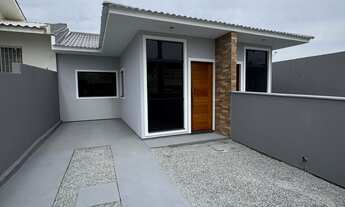 Imagem: Casa Geminada Com Espaço nos Fundos e Excelente