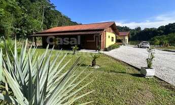 Imagem: LINDA E ESPAÇOSA CHÁCARA DE 3 DORMITÓRIOS