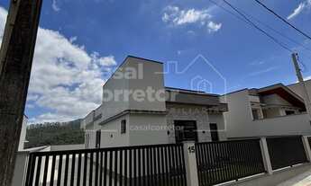 Imagem: LINDA E ACONCHEGANTE CASA DE 3 DORMITÓRIOS