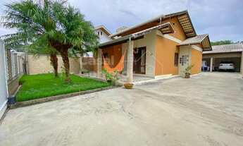 Imagem: LINDA CASA DE ALVENARIA COM 3 DORMITÓRIOS