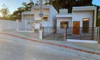 Imagem 2: LINDA CASA BAIXA DE 3 DORMITÓRIOS