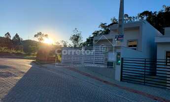 Imagem 3: LINDA CASA BAIXA DE 3 DORMITÓRIOS