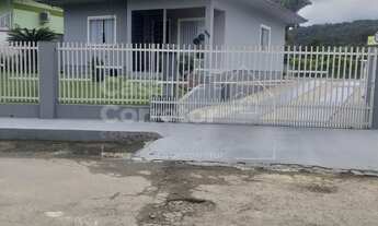 Imagem: INCRÍVEL CASA COM AMPLO TERRENO DE 2 DORMITÓRIOS