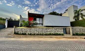 Imagem: CASA COM 3 DORMITÓRIOS SENDO 1 SUÍTE E