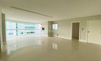 Imagem 4: LINDISSIMO APARTAMENTO COM TRÊS DORMITÓRIOS SENDO UMA SUÍTE