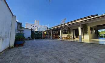 Imagem 6: CASA DE ALVENARIA DE 180m² COM TRÊS DORMITÓRIOS SENDO UMA SUÍTE