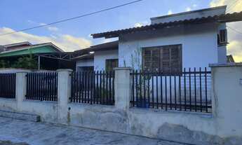 Imagem 2: CASA DE ALVENARIA DE 180m² COM TRÊS DORMITÓRIOS SENDO UMA SUÍTE