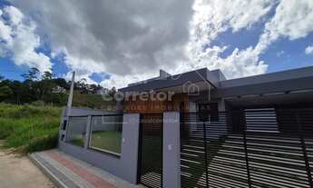 Imagem: CASA DESLUMBRANTE COM 3 DORMITÓRIOS SENDO