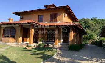 Imagem 4: CASA DE ALTO PADRÃO DE 420m² COM CINCO SUÍTES