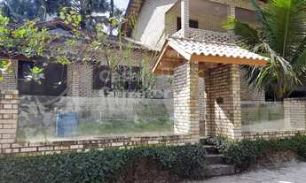 Imagem 3: CASA COM 4 DORMITÓRIOS SENDO 1 SUÍTE MASTER E AMPLO TERRENO