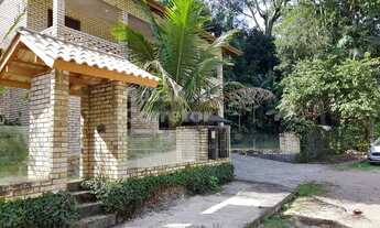 Imagem 2: CASA COM 4 DORMITÓRIOS SENDO 1 SUÍTE MASTER E AMPLO TERRENO