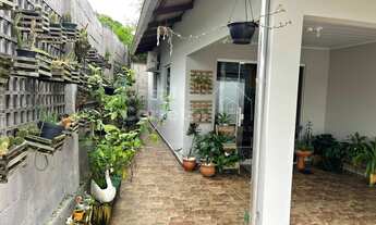 Imagem 2: CASA DE ALVENARIA DE 264m² COM TRÊS DORMITÓRIOS