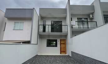 Imagem: Casa à venda no bairro Limeira - Brusque/SC