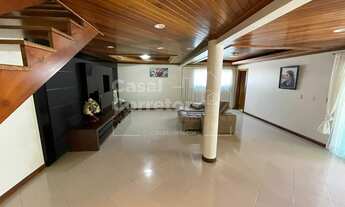 Imagem 7: CASA DE ALVENARIA DE 300m² COM QUATRO DORMITÓRIOS E UMA VAGA DE GARAGEM COBERTA NO CENTRO