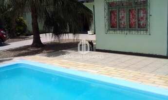 Imagem: Casa com três dormitórios e piscina Cordeiros
