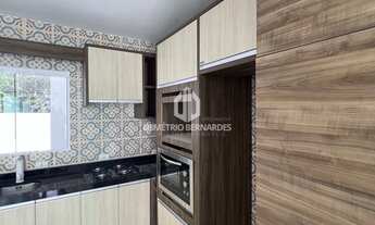 Imagem 2: Sobrado à venda no bairro Azambuja - Brusque/SC