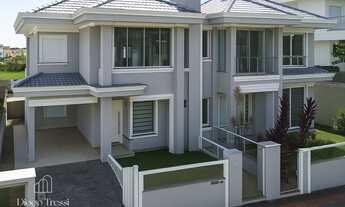 Imagem: Casa à venda no bairro Ingleses do Rio