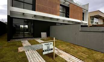 Imagem: Casa à venda no bairro Ingleses do Rio