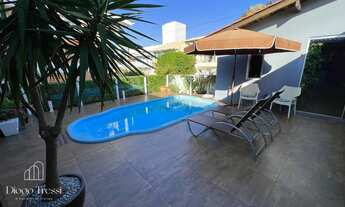 Imagem: Casa à venda no bairro Canasvieiras - Florianópolis/SC