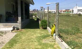 Imagem 5: Linda casa à venda com 2 dormitórios e belo quintal