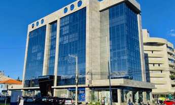 Imagem 2: Sala à venda no Centro Comercial Ferju