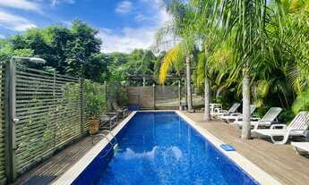 Imagem 3: Linda Pousada à venda na Praia do Rosa com 9 suites estilo loft, no centrinho, a caminho d